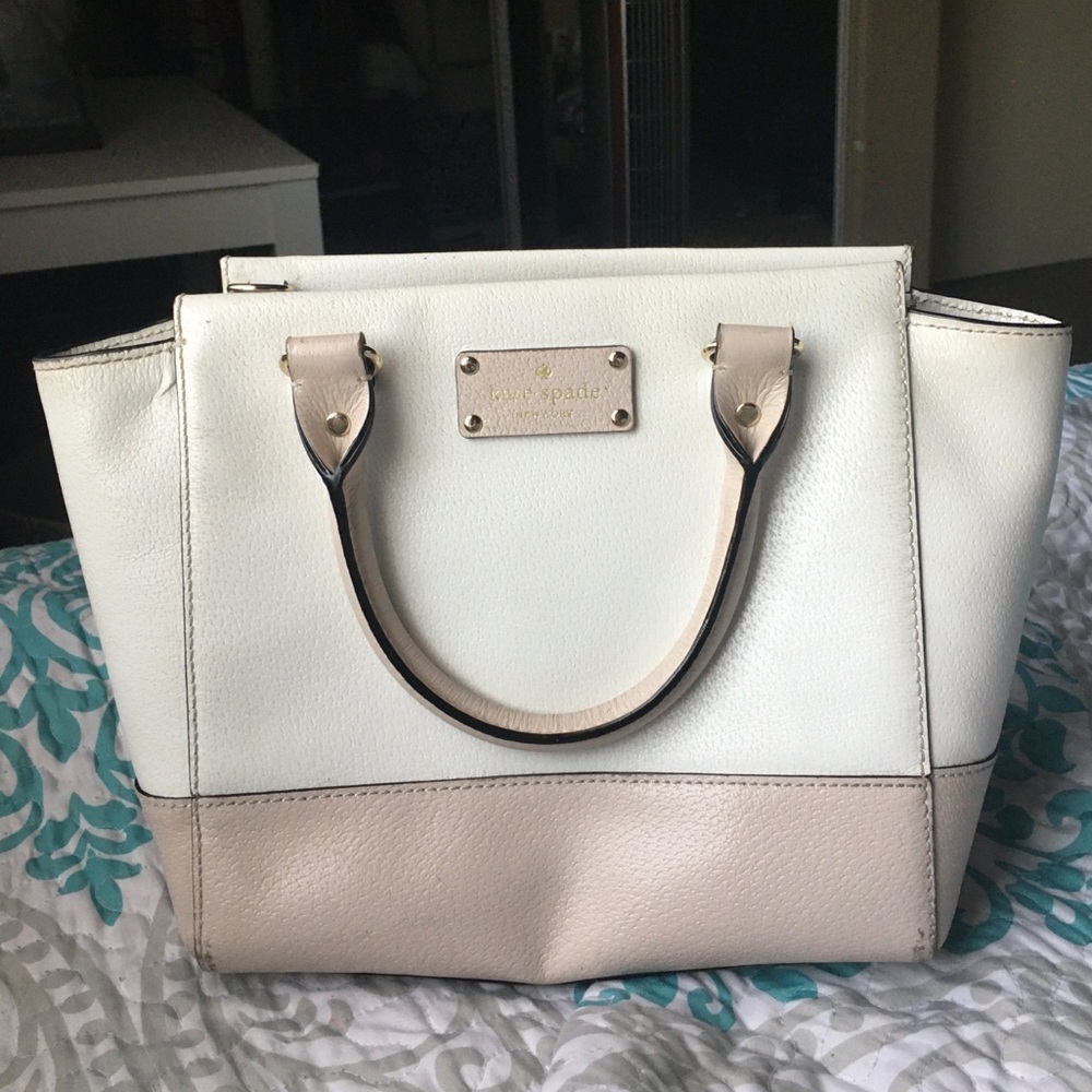Adorable Kate Spade Bag